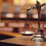 How do criminal defense lawyers investigate and rebut evidence?